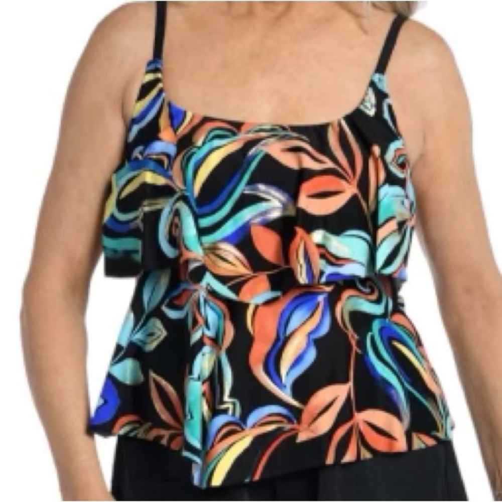 NEW Maxine of Hollywood watercolor expressions double tiered tankini top
